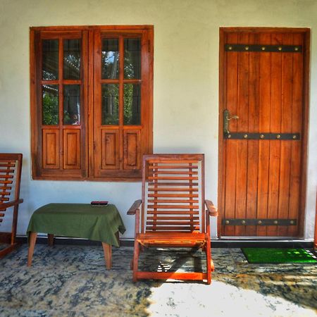 Tropical Garden Homestay Pidurangala سيغيرِيا المظهر الخارجي الصورة